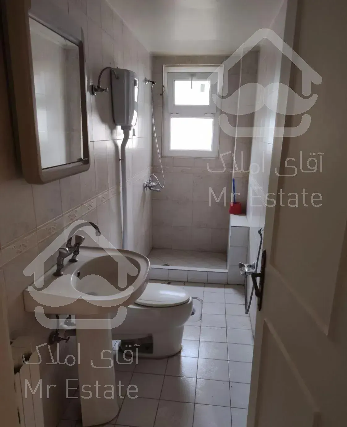 آپارتمان ۲۰۰ متر ، چهار خواب ، توانیر