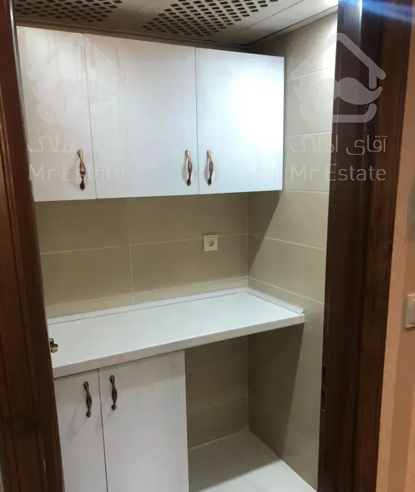 ۱۹۶ متر تکواحدی آلاله شرقی