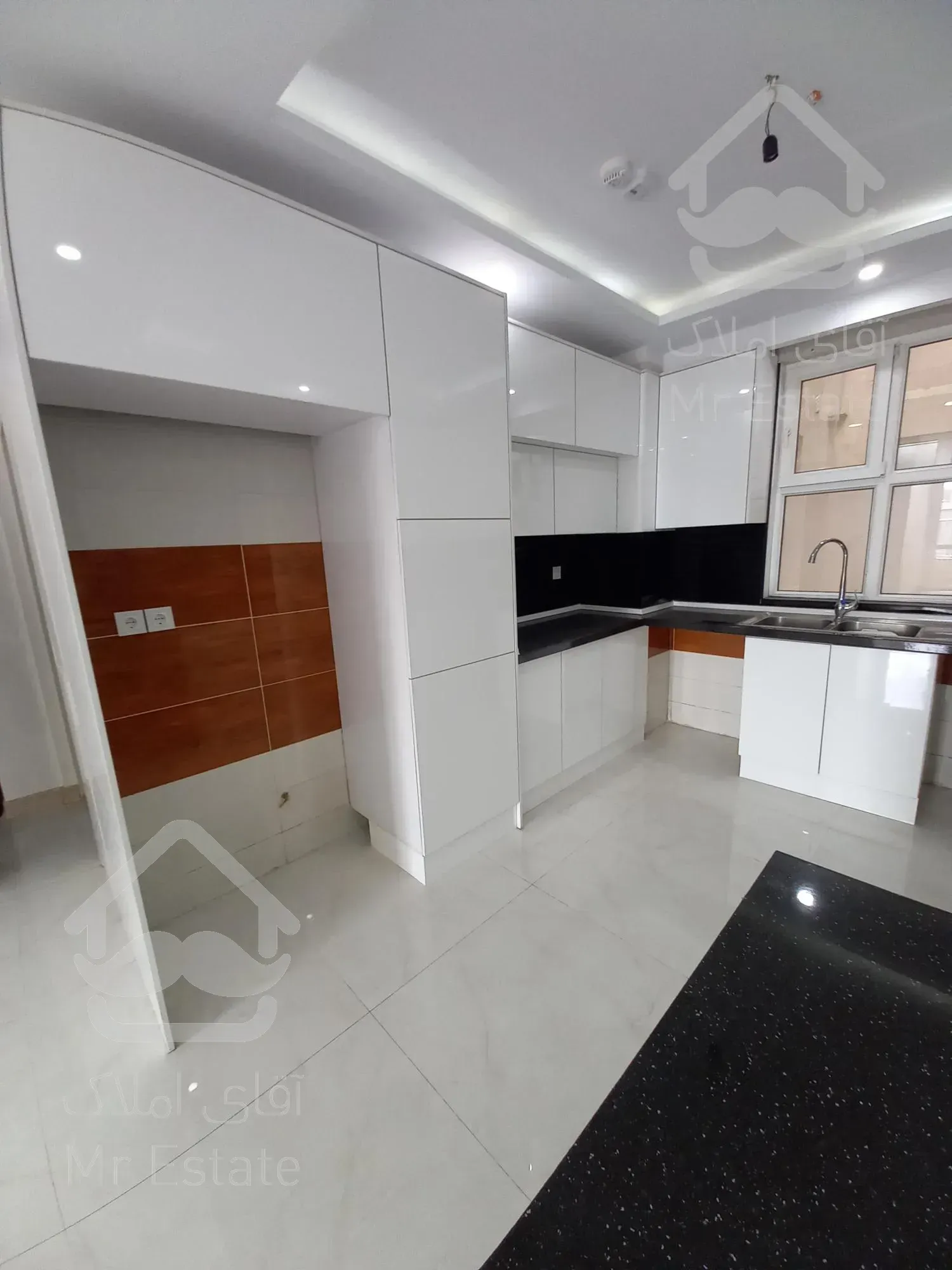 ۶۲متر،نوساز در پونک