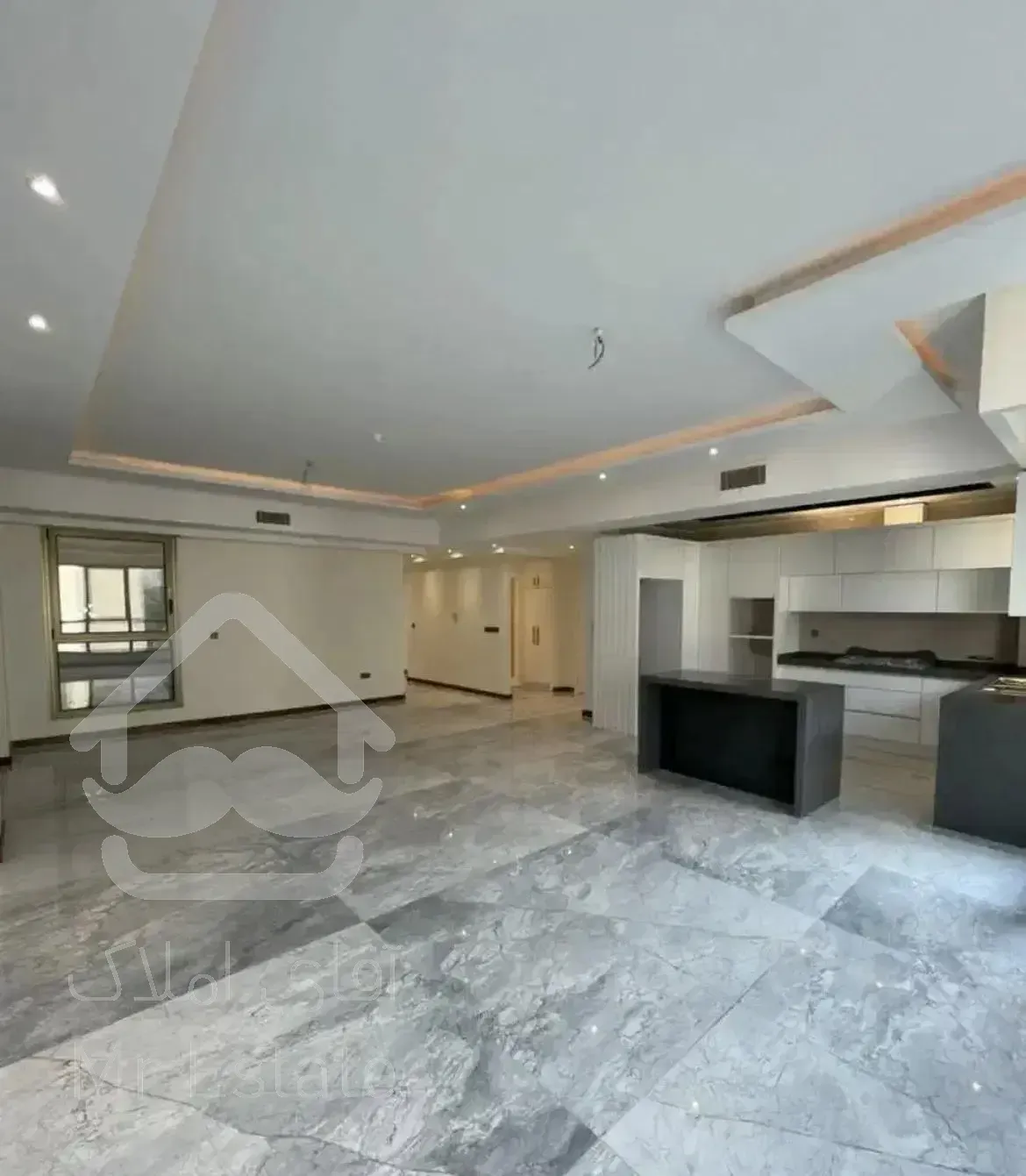 ۱۳۰ متر دو‌خواب تراس قابل چیدمان ویو ابدی برج برند