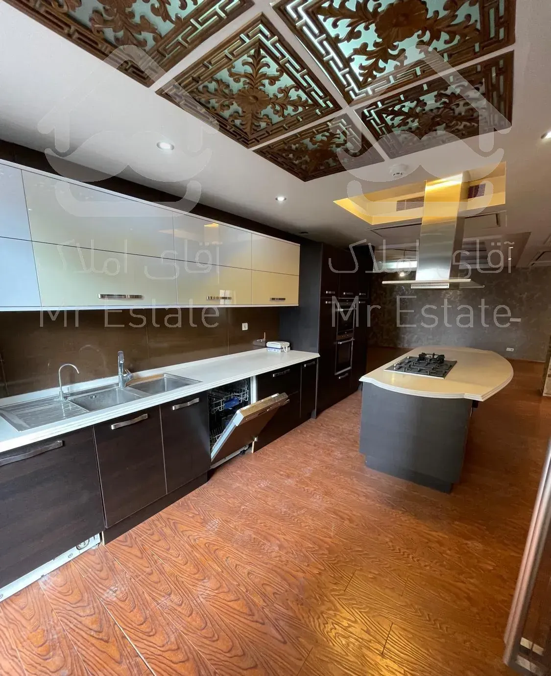 ولنجک ۲۲۰ متر فول