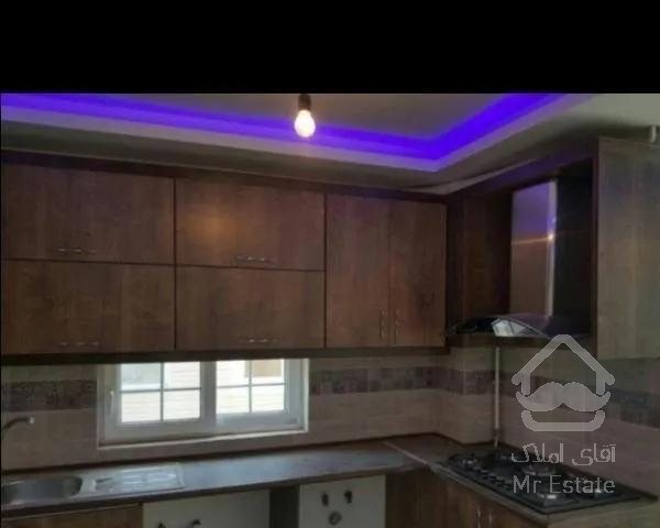 ۸۱متر *فول‌امکانات*بدون مشابه*غرق درنور*