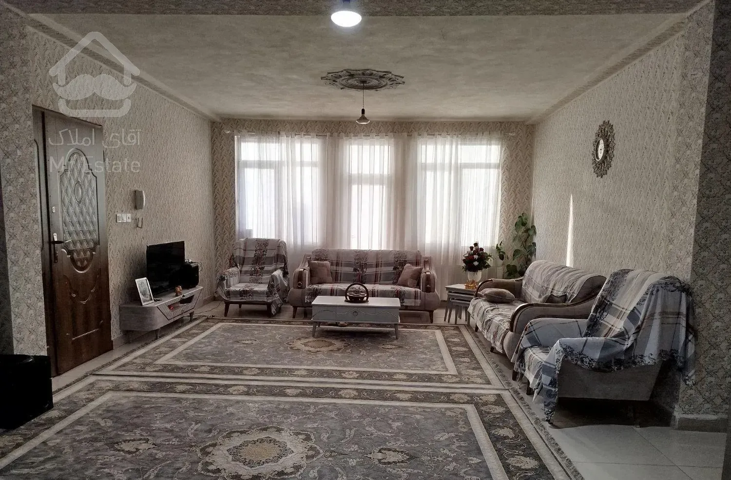 اجاره آپارتمان ۱۲۰ متری ۲ خوابه طبقه ۱