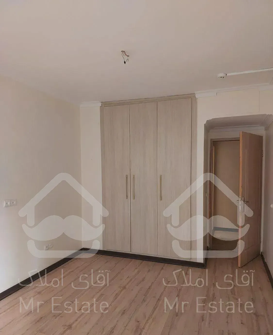 آپارتمان ۱۱۰ متر ۲ خوابه