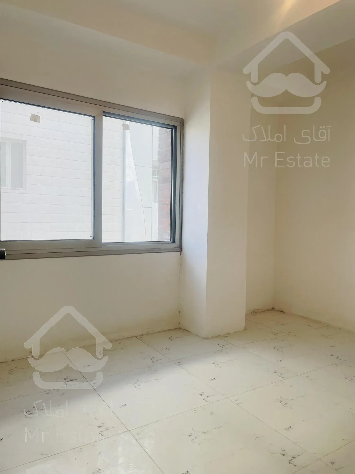 فروش اپارتمان ۳ خواب ۱۳۰ متر ازادگان