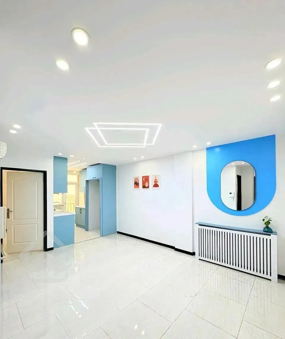 42متر/خوشچیدمان/نورگیر/ساختمان برند