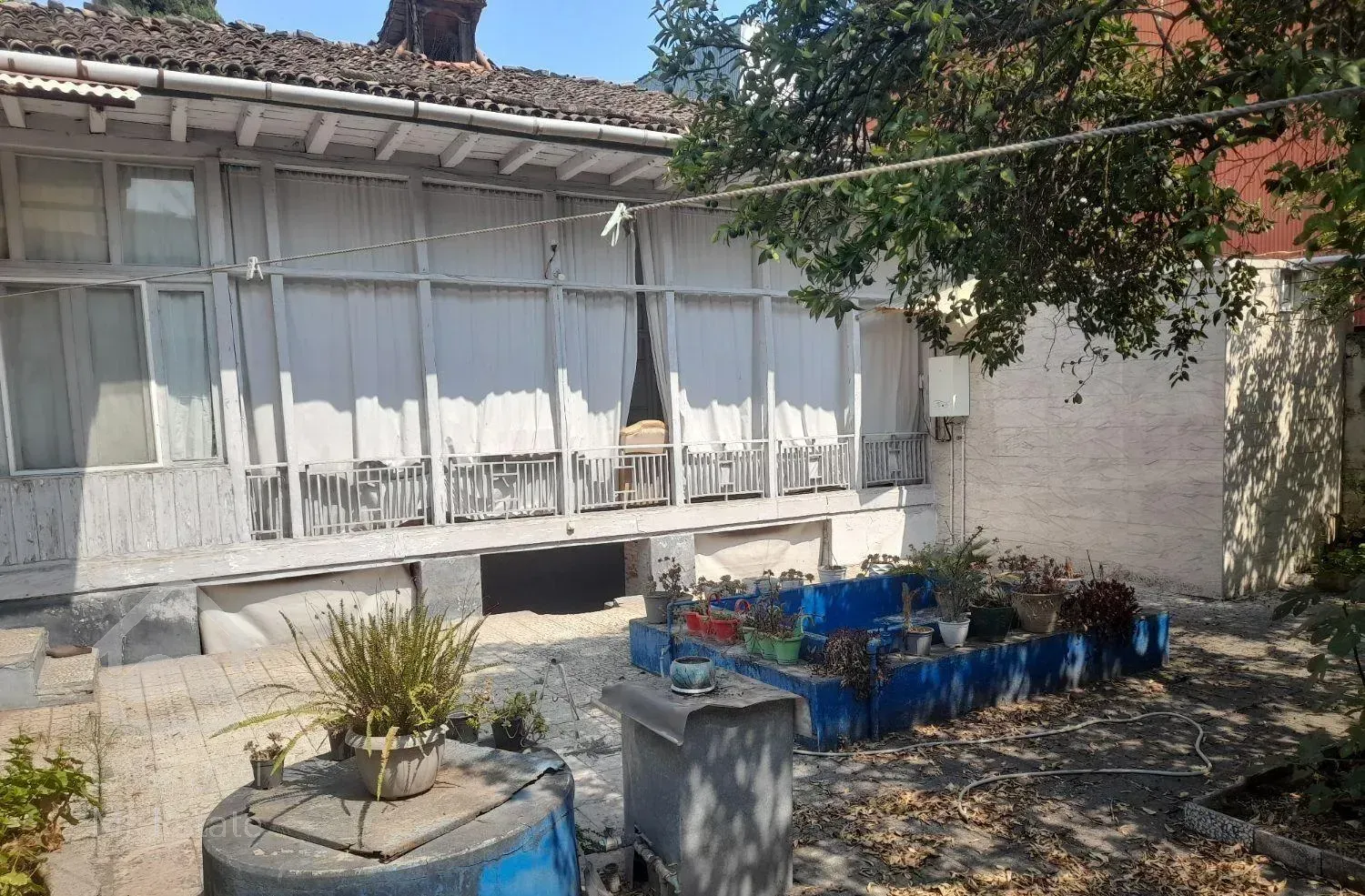 ویلایی داخل شهرحیاط تمیزودلباز