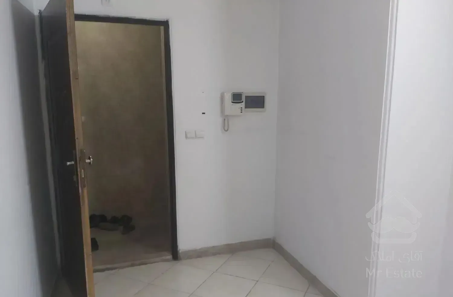 آ پارتمان 45متری هم آسانسوروپارکینگ