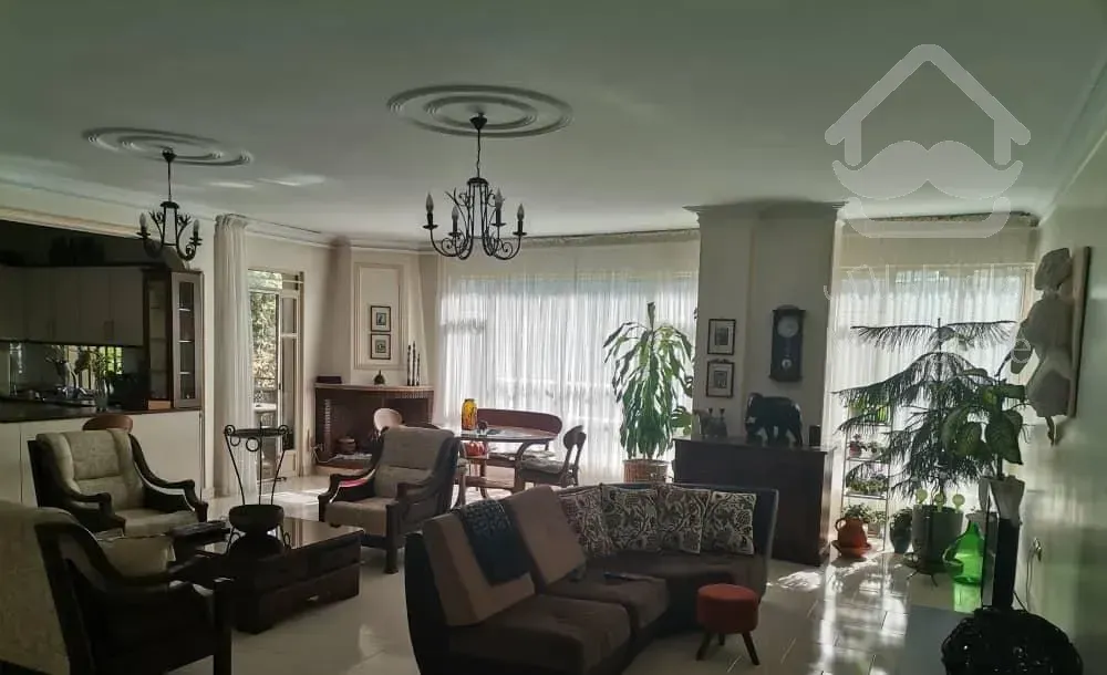 آپارتمان 130متری درکه 2خواب با ویو خ موسوی مطلق