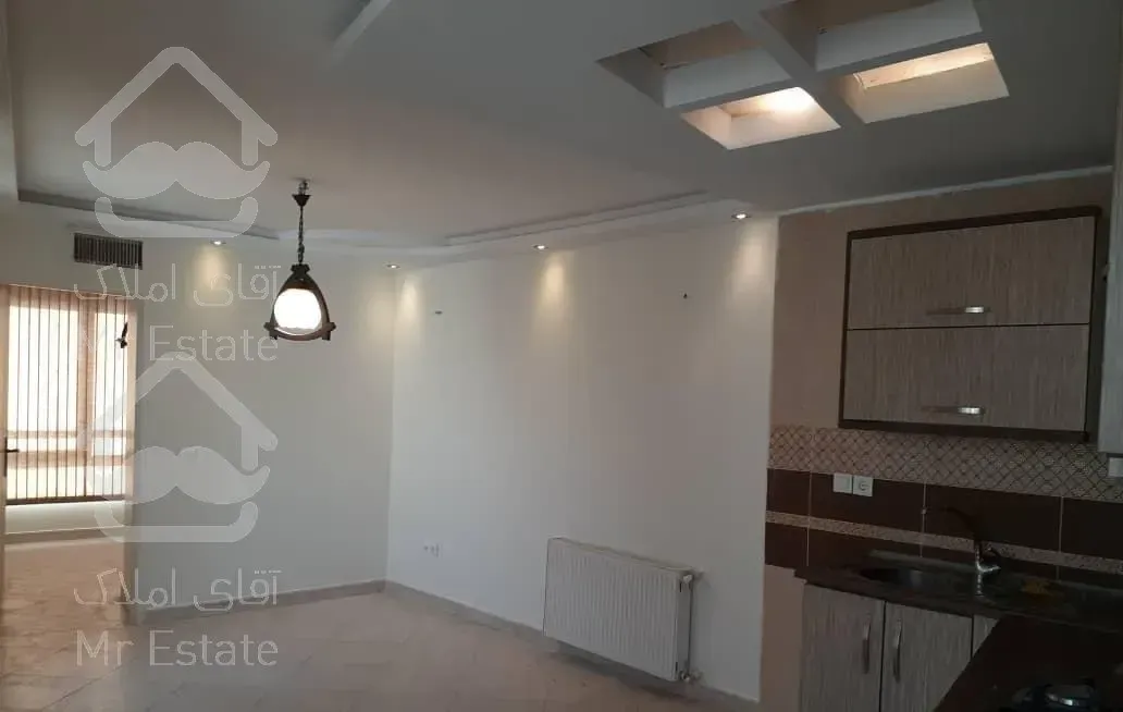 تک واحد با موقعیت اداری خوش نقشه و پرنور