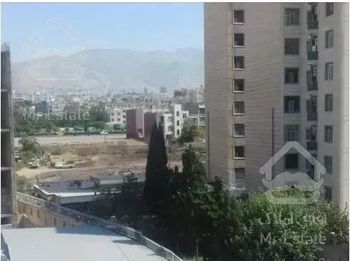 ۲۹۰متربرند