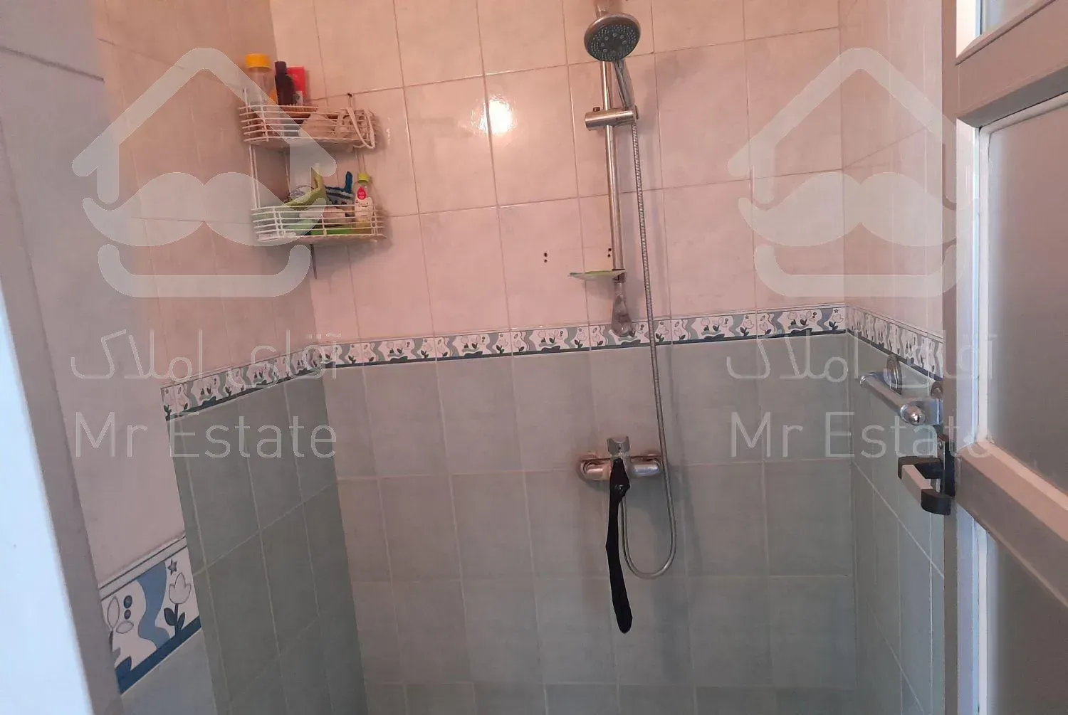 دوخوابه دوطرف بالکن  آماده تخلیه با پارکینگ وانبار