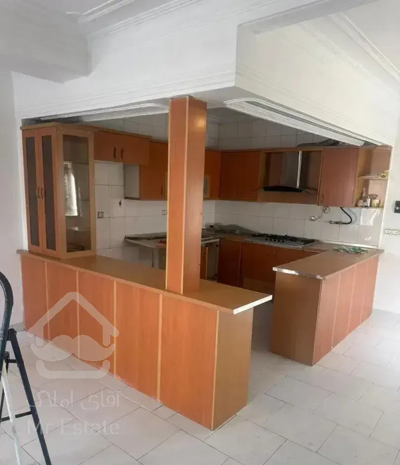 مجیدیه جنوبی سه راه ارامنه ۸۰ متر ۱ خ دربست حیاط