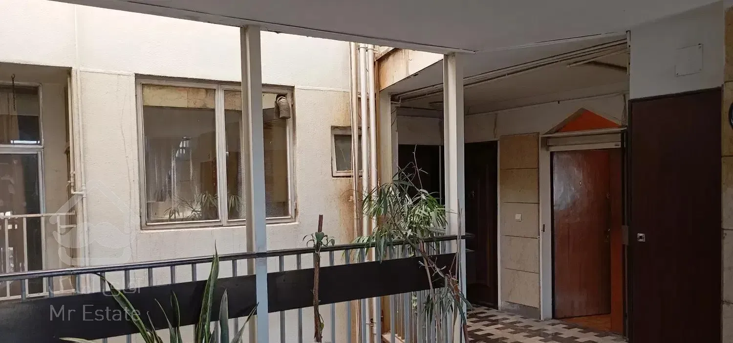 آپارتمان 107 متری ، طبقه 8 فلسطین / نظری