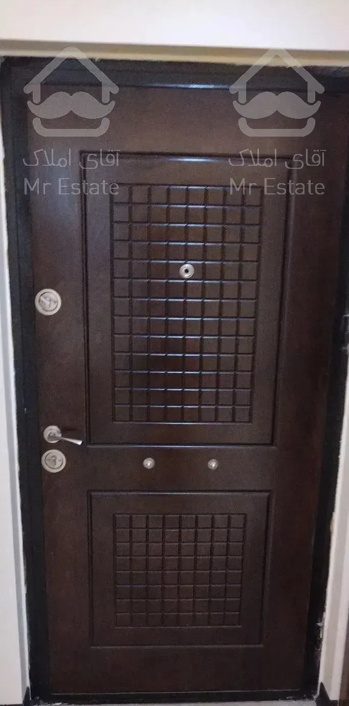 127متر خیابان 154 غربی 2 پارکینگ نوساز