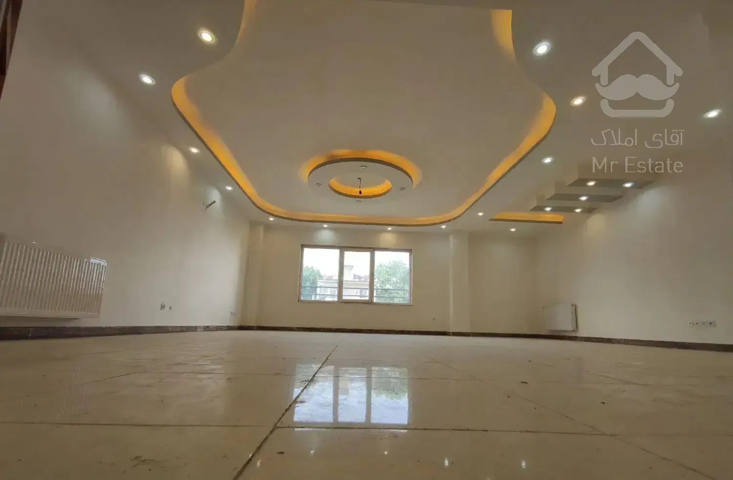 فروش اپارتمان ۱۴۰ متری ۳ خوابه با قیمتی عالی/تاپ