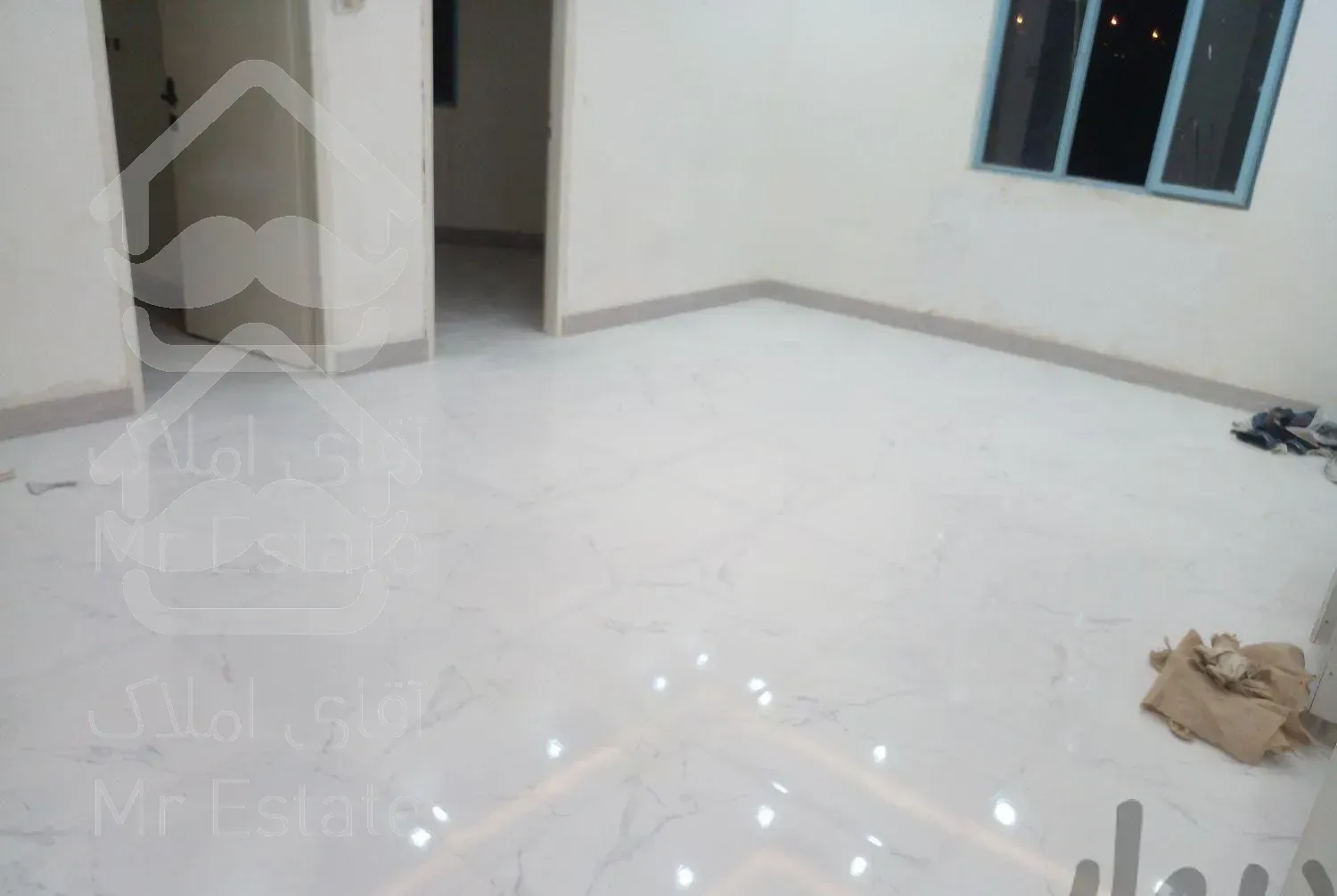 کاشی کار کاشیکاری سنگ کاری نصب کاشی سرامیک کار