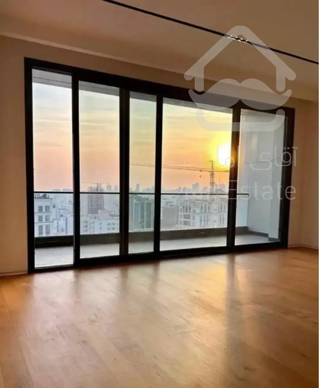 ۳۵۰متر پنت هاوس مدرن/View ابدی/عکس واقعی