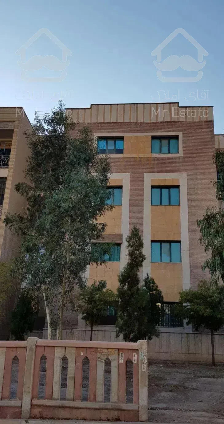 اپارتمان ۹۹ متری فاز۲ سند دار