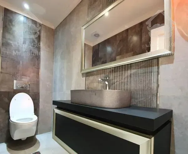 آپارتمان ۲۲۰ متری کامرانیه شمالی/دنج و مشجر