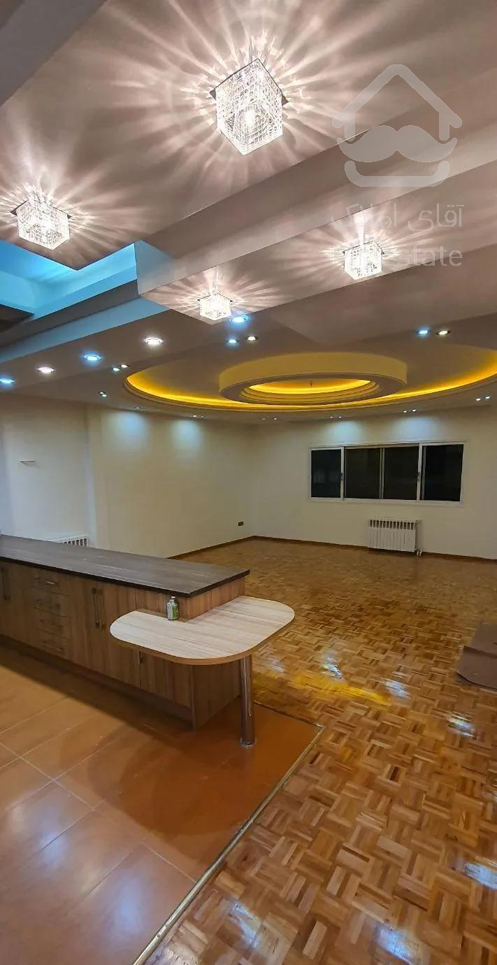 آپارتمان ١٠٨ متر ، ٢ خواب ، جماران