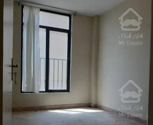 ۸۰متر ۲خواب فول سالن پرده خور (اسحاقی) حتی مجرد