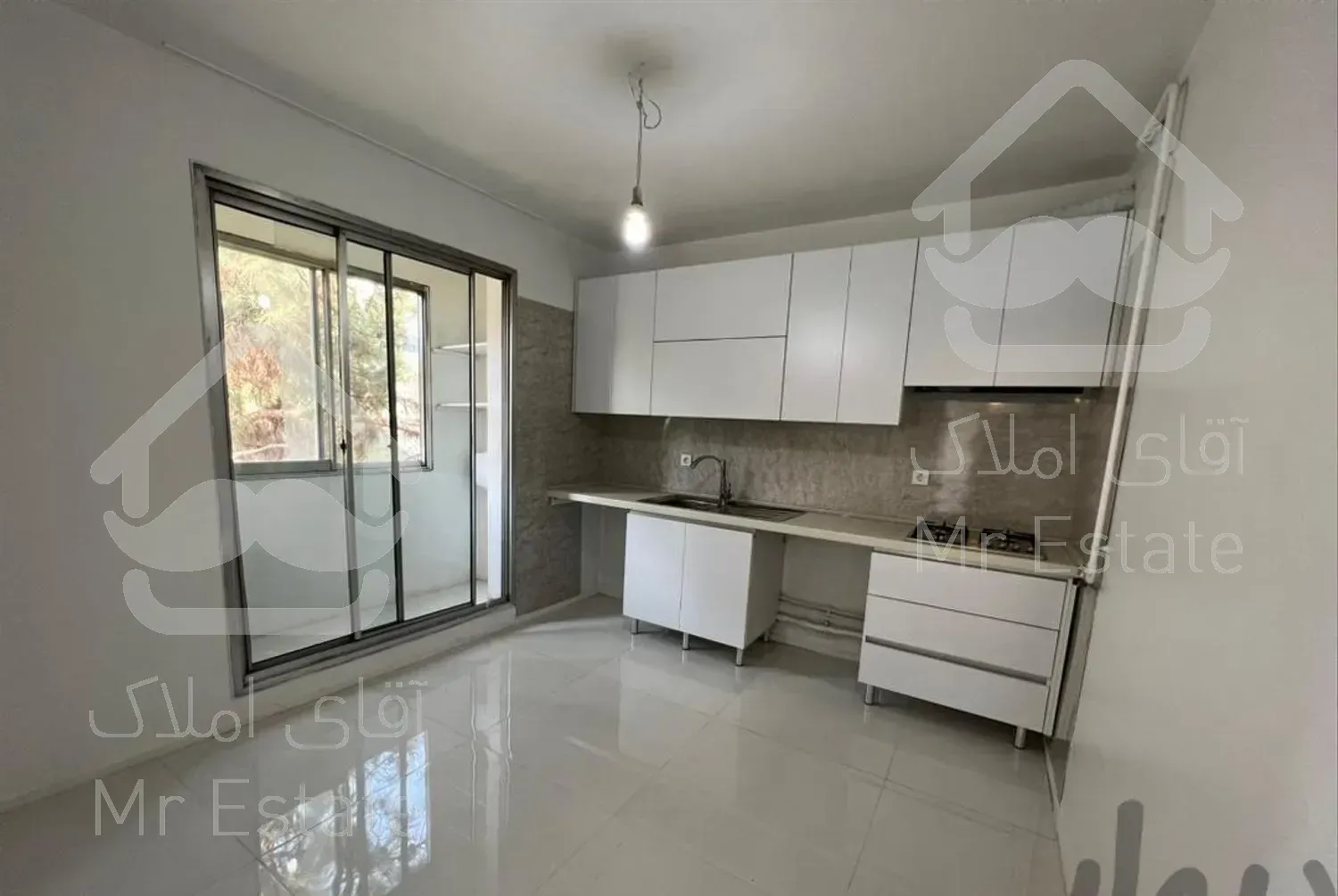 آپارتمان سه خواب ۱۲۷ متری آپادانا