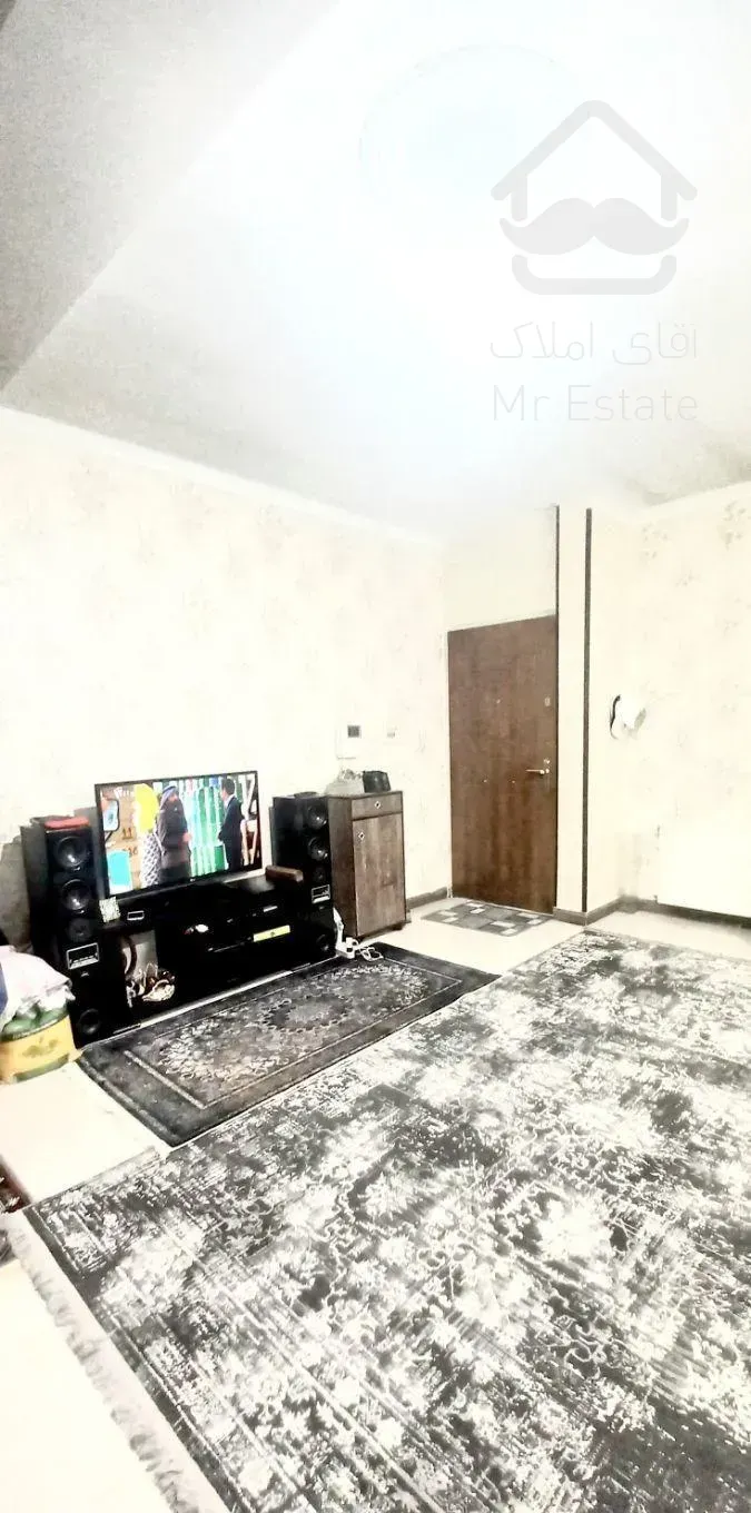 ۶۲متری/اکازیون/طلا