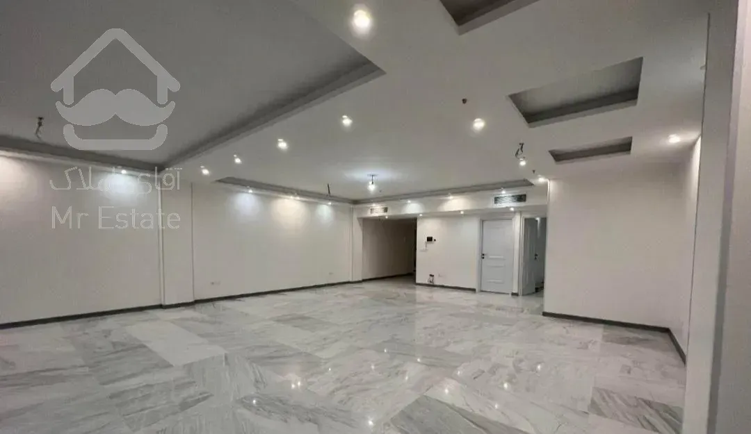 ۱۳۰متر/فول امکانات/کلید نخورده/کمالی