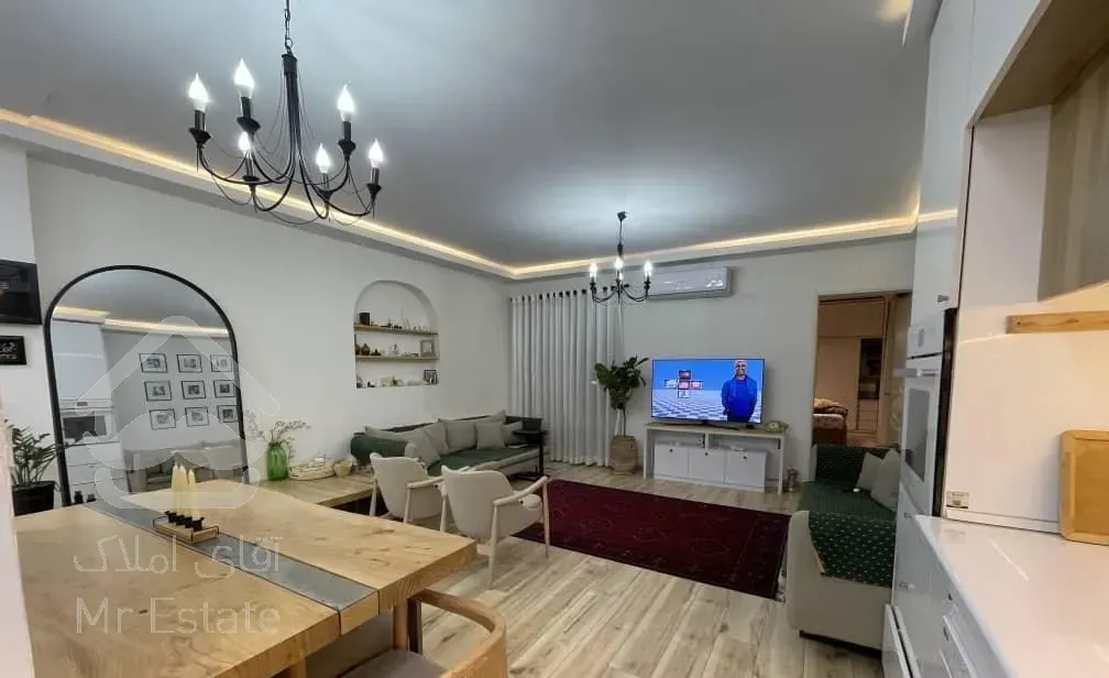 84متر/دوخواب/خوش نقشه/آسانسور دار/خوش مقام