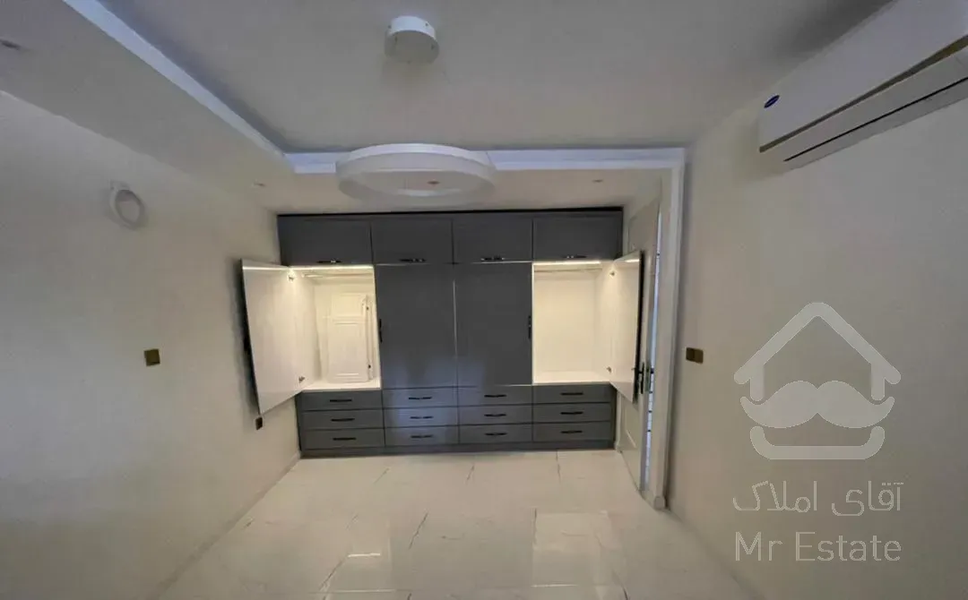 فروش آپارتمان ۱۵۵ متری ۳ خوابه در سعادت‌آباد