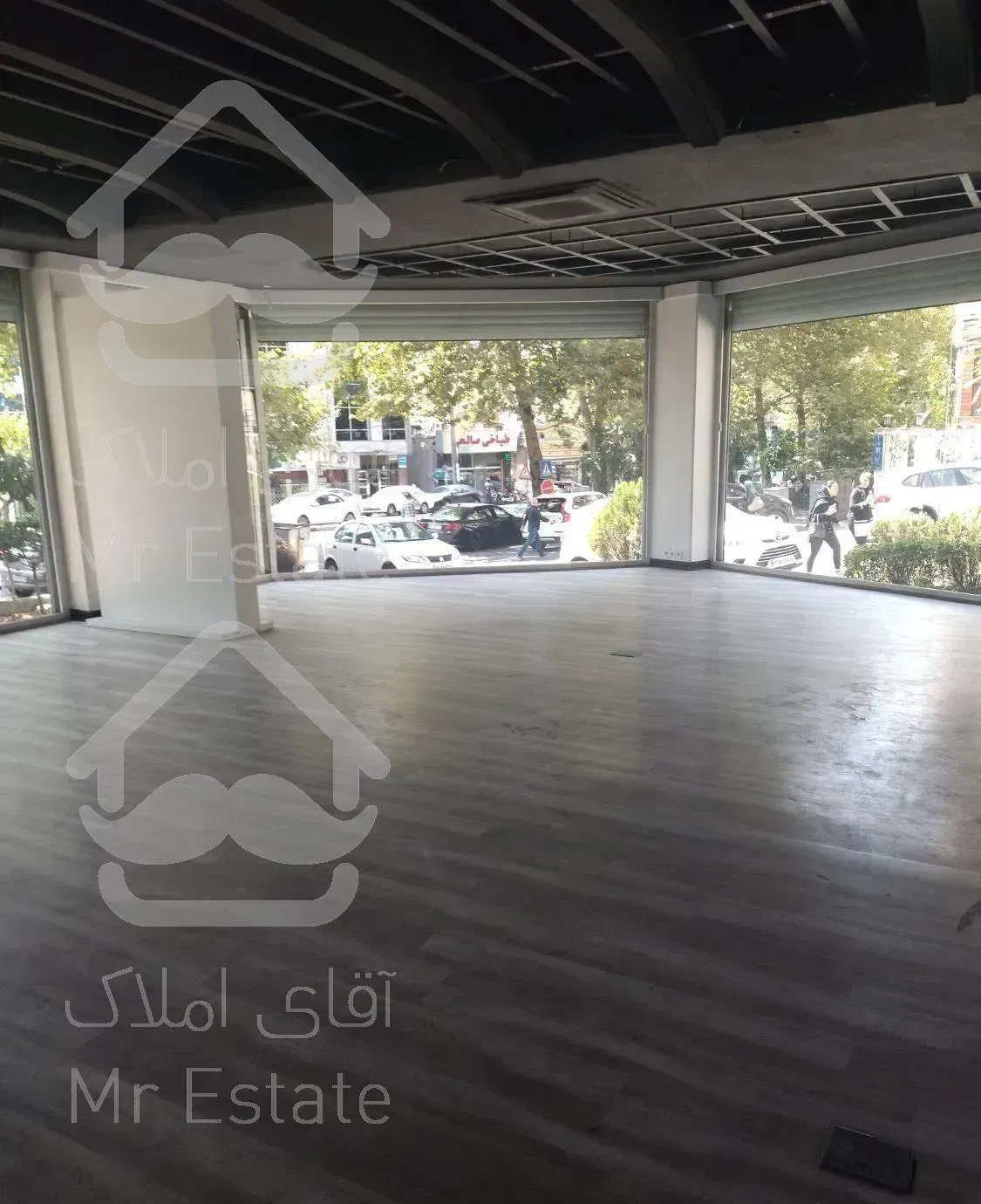 تجاری 200 متری زعفرانیه