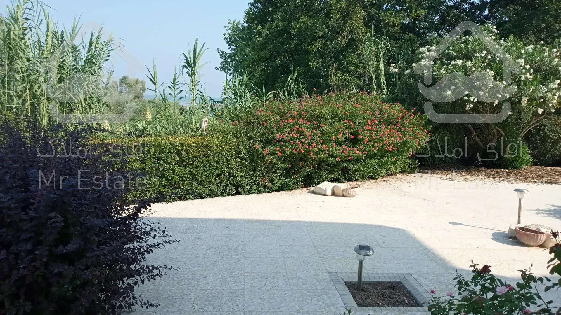 خرید باغ ویلا ۸۸۰ متری پلاک یک دریا در ساری جاده پلاژ