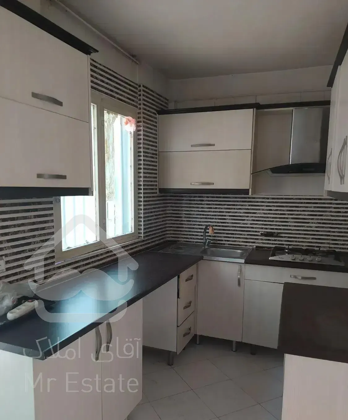 60متر آپارتمان سبلان جنوبی کوچه طالبی