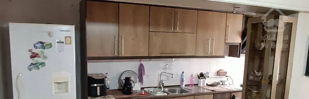 ۷۲متری خوش نقشه/آسانسور و بالکن/اول ۲۰متری