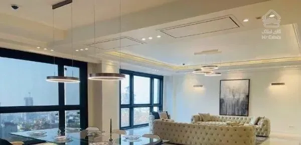 ۱۲۳متر۳خواب درحد نوساز (دبستان) فول دیزاین