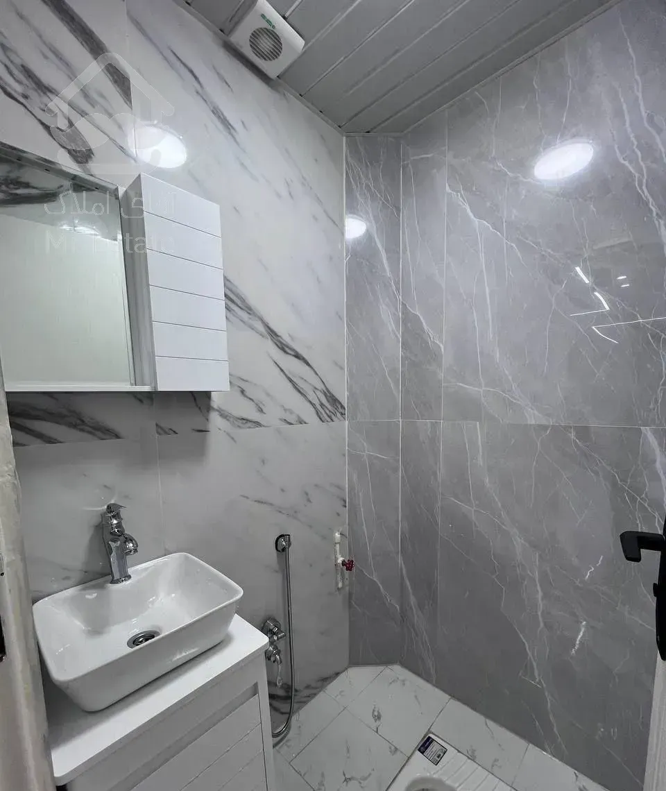 86 متری پارکینگ سندی رو به نما فول بازسازی