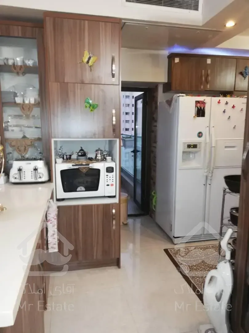 آپارتمان ۱۴۰متر ۳خواب (برج نمایندگان مجلس ) دهکده المپیک منطقه ۲۲