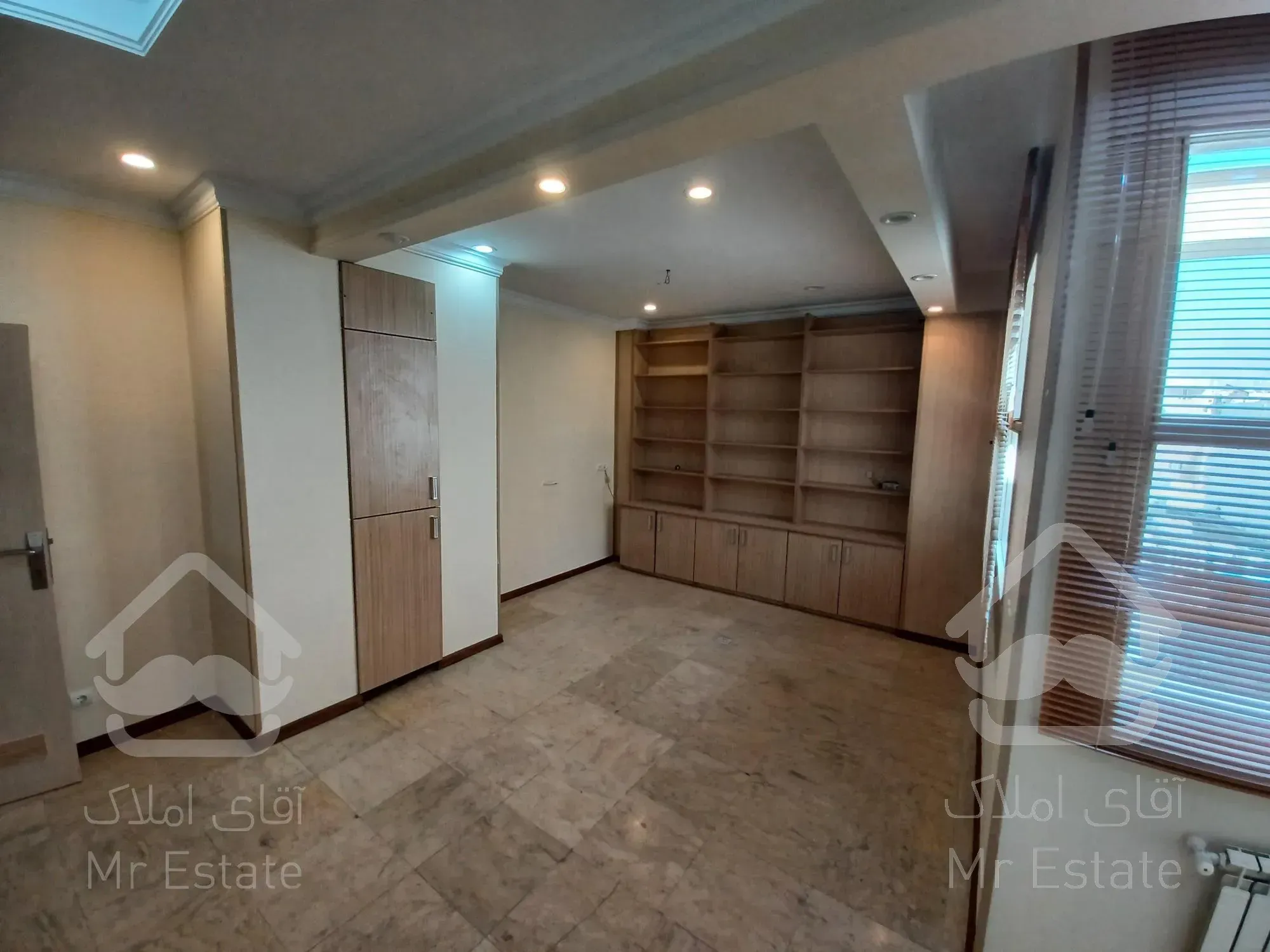 فروش آپارتمان موقعیت اداری صادقیه