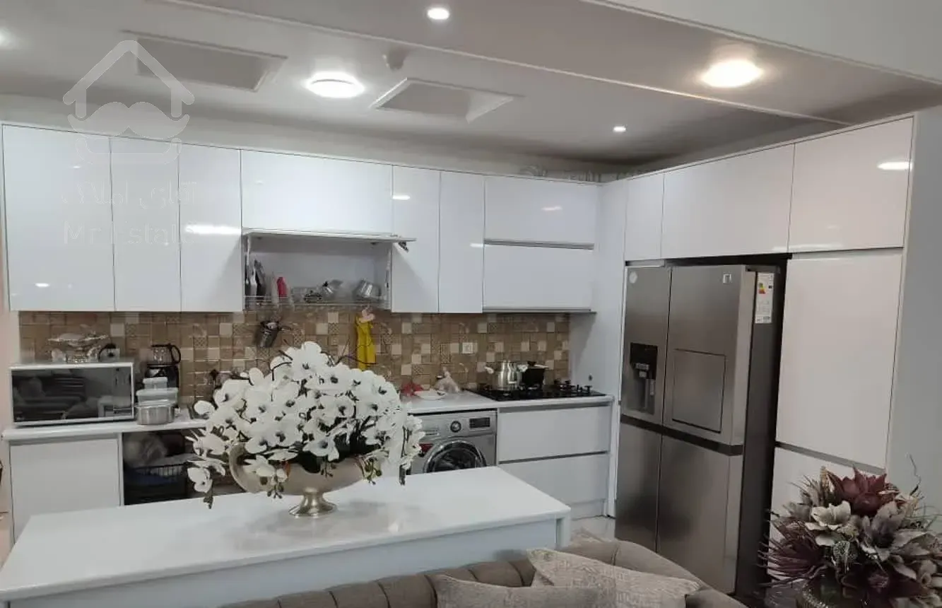 آپارتمان نوساز و ۸۵ و ۹۰متری