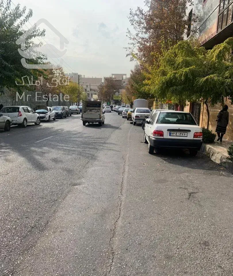 ۱۳۲متر دو خواب ( لویزان ) خارج از بافت