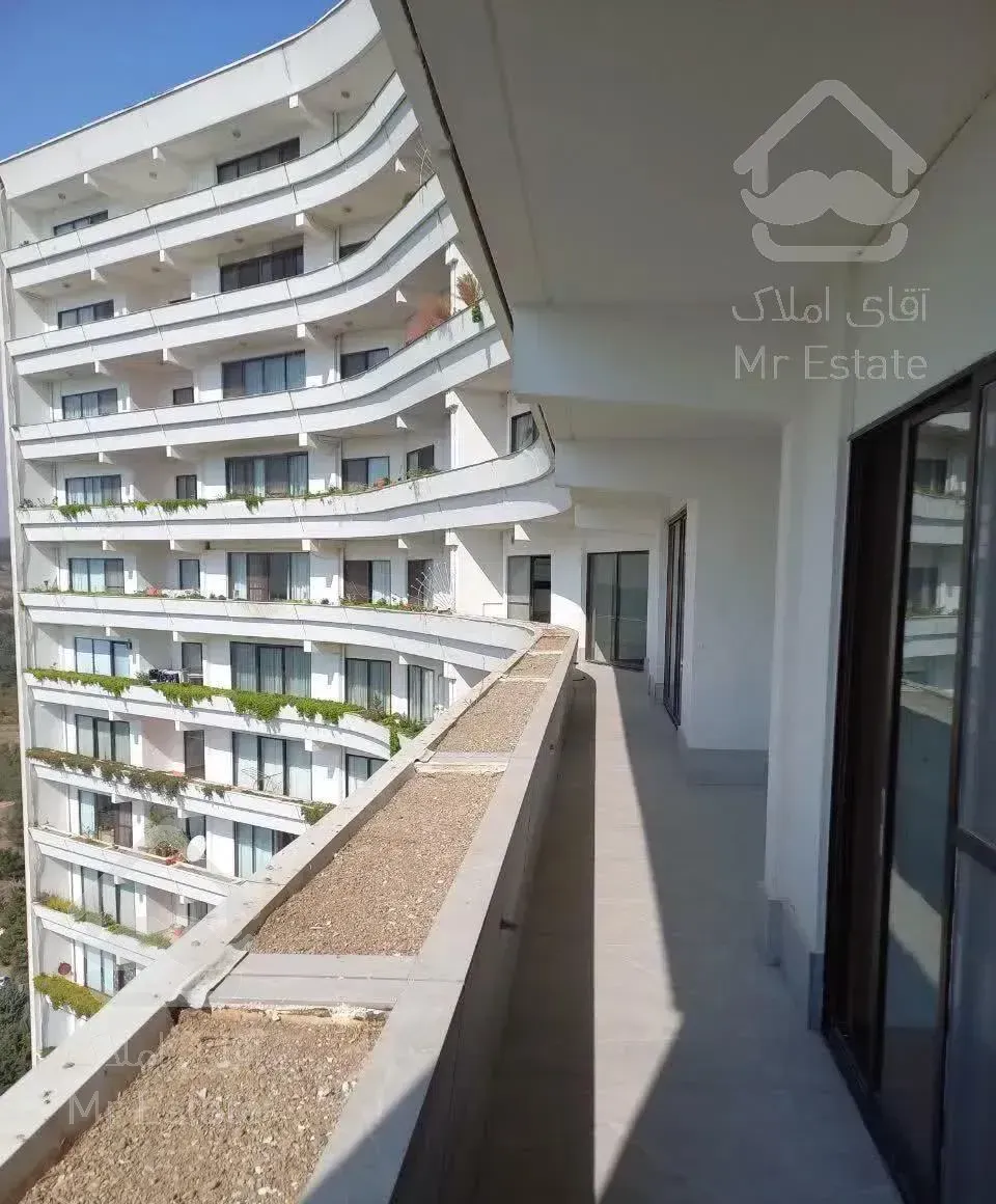 آپارتمان ۴۲۰ متر شهرک امید