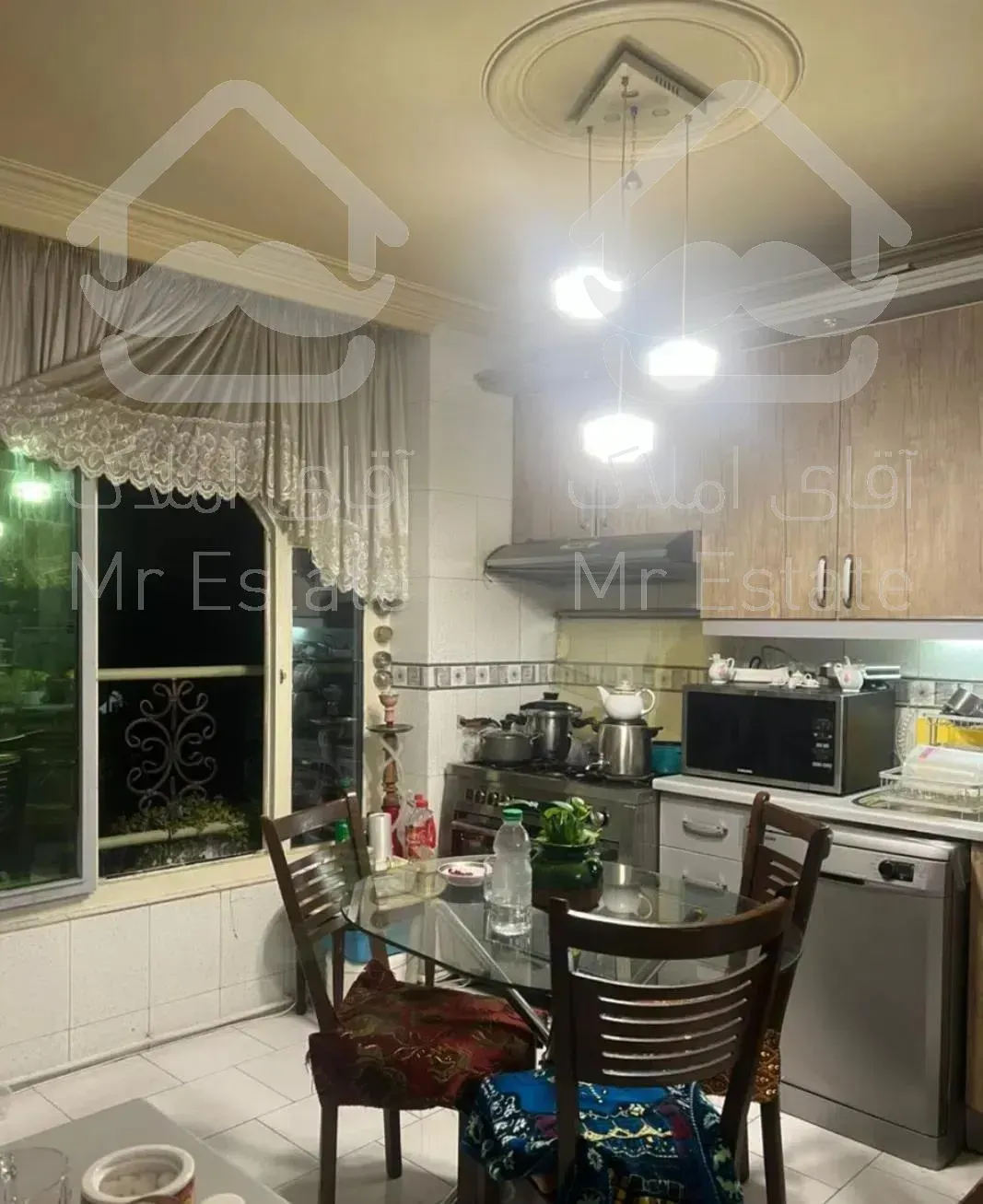 110 متر مسکونی فاطمی-گلها