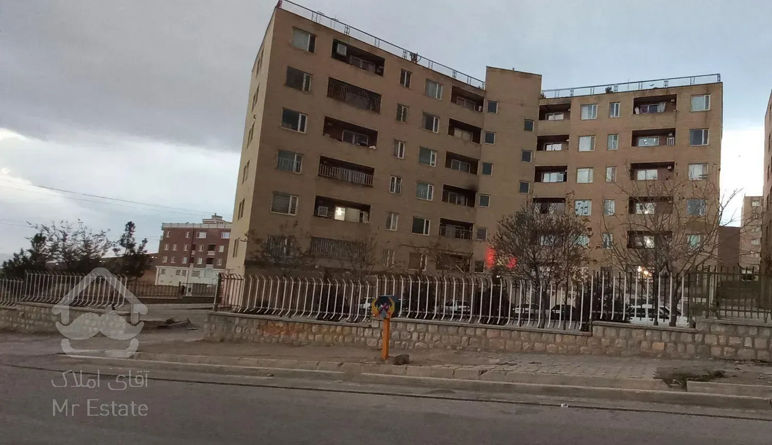 فروش آپارتمان تاپ لوکیشن دوبر نور(منظریه)