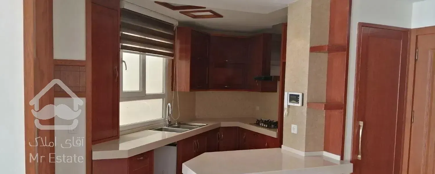 آپارتمان 68 متری طبقه 5