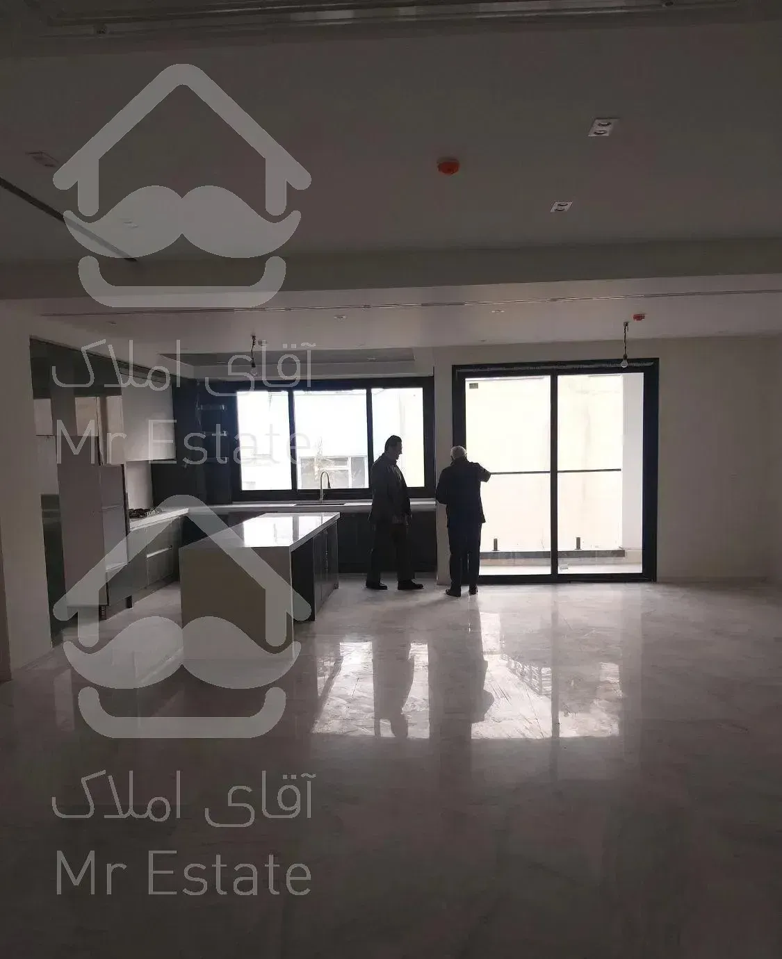 خواجه عبدالله/۲۱۰متر۳خواب/نوساز/۲پارکینگ