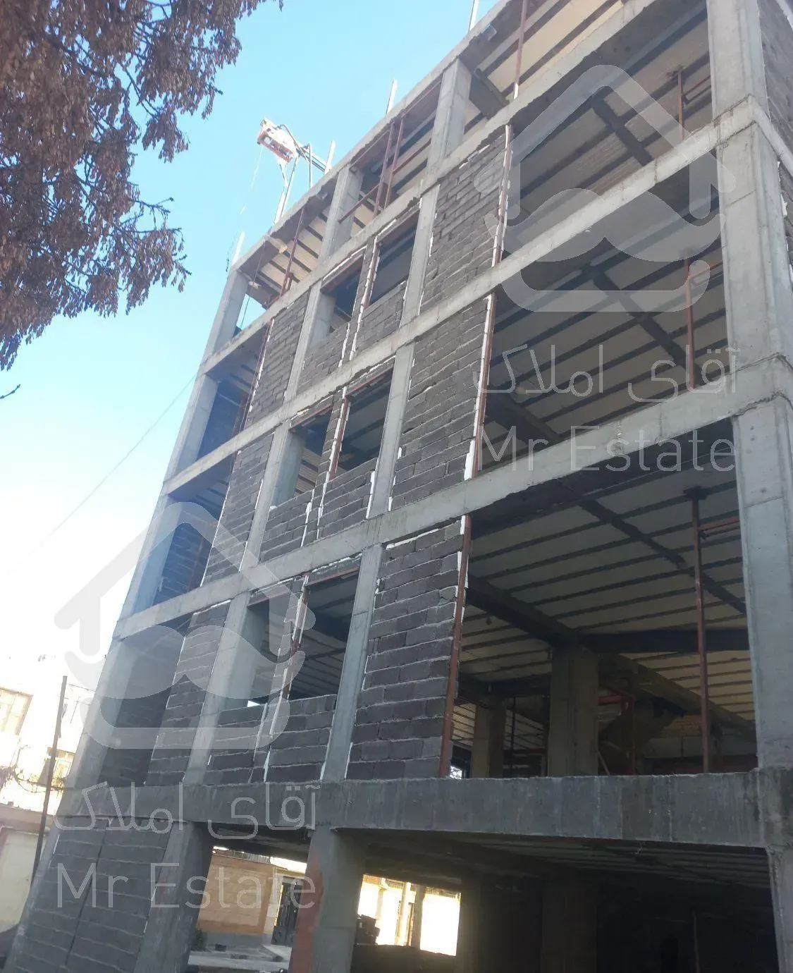 بنایی سفت کاری استخر و محوطه سازی