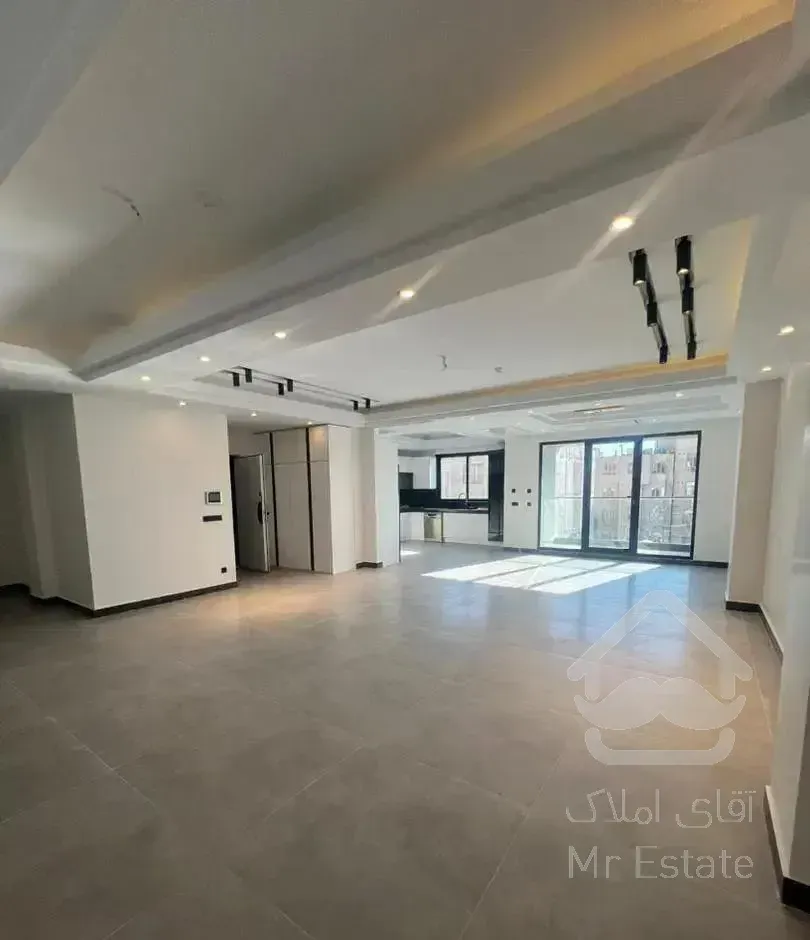 ۱۱۰متر شدیدا نور گیر