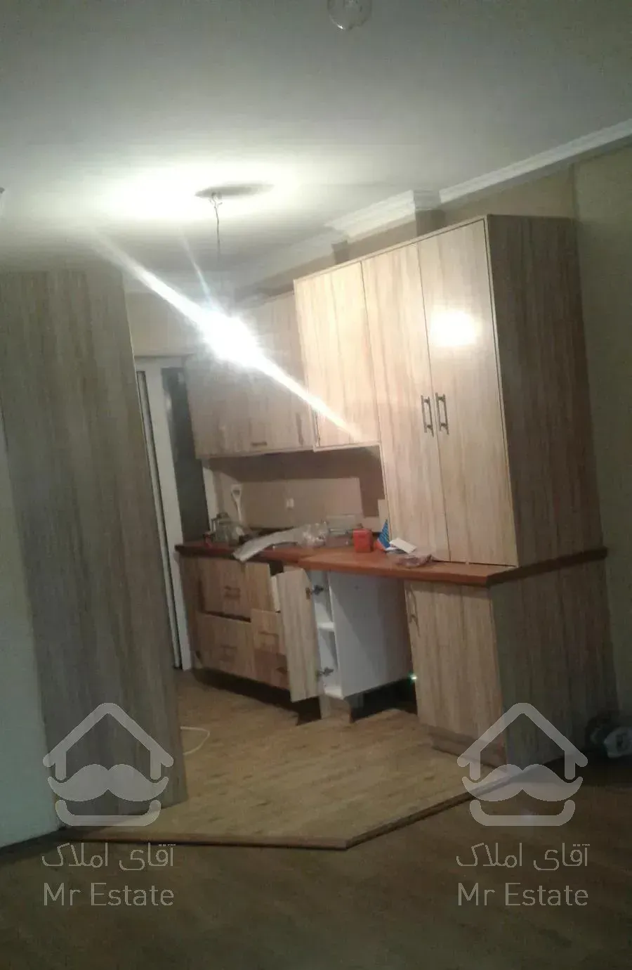 100 متر آپارتمان در قلهک مناسب خانواده و مجرد