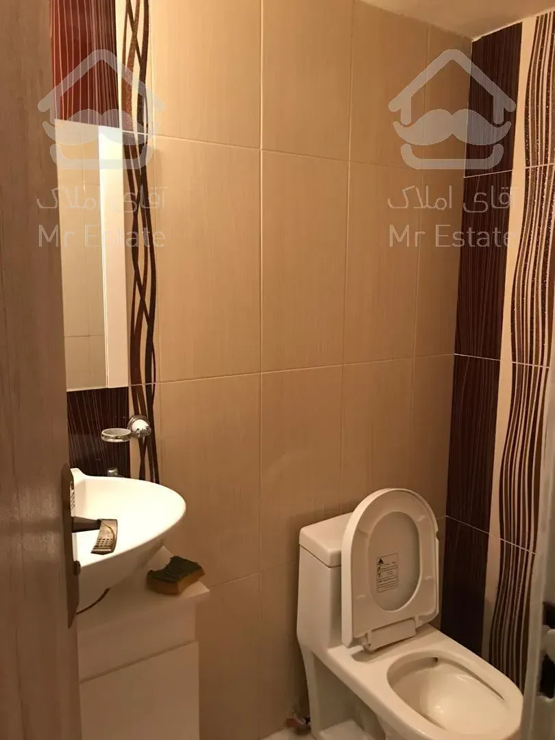 67متر دو خواب پونک زیر قیمت